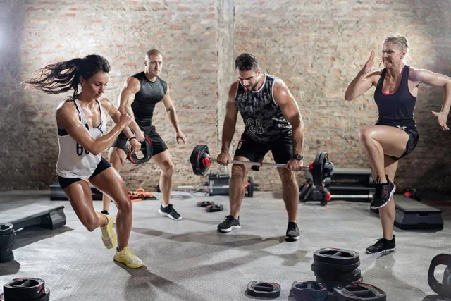 CIRCUIT TRAINING