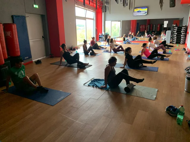 BLACK ROLL & STRETCHING